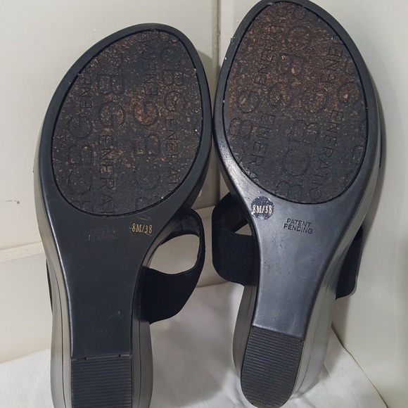 BCBGENERATION Women’s platform wedge sandal shoe size 8 - Picture 11 of 11